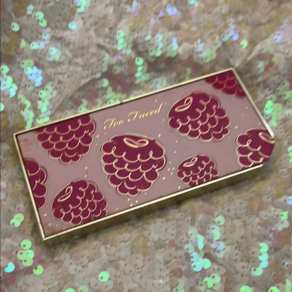 Too Faced Berry and Gold Makeup Palette